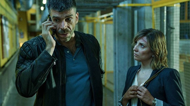 Cùng Amparo và Richi say xỉn tìm ra sự thật