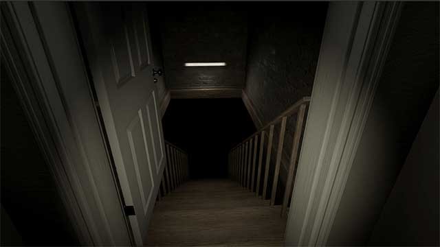 Đi lang thang trong căn biệt thự bí ẩn để tìm chị gái