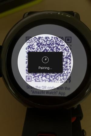 Quét mã QR để kết nối điện thoại với smartwatch