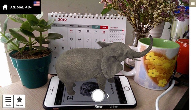 Ứng dụng học tiếng Anh cùng con bằng công nghệ thực tế ảo