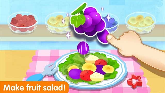Hãy chọn loại trái cây mình thích để làm salad nhé