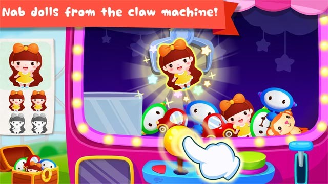 Chơi game gắp thú bông