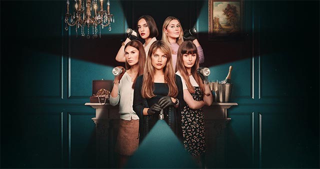 Cùng 5 cô gái trẻ nổi loạn tham gia vào những vụ trộm táo tợn