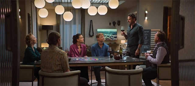 Nhưng sự xuất hiện của anh bạn trai cũ đã làm rối tung tất cả