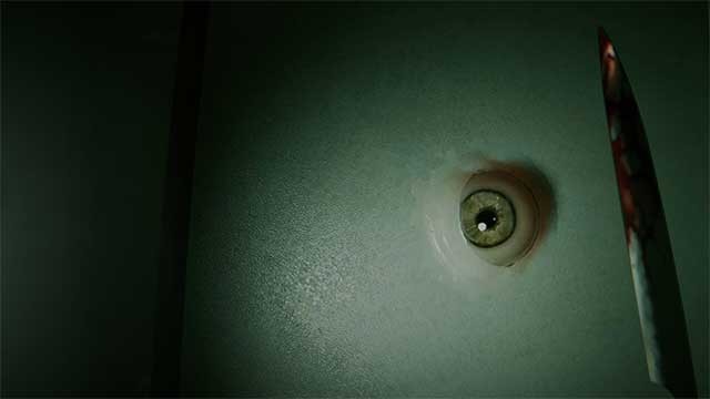 Đối đầu với một thực thể độc ác có hàng trăm con mắt