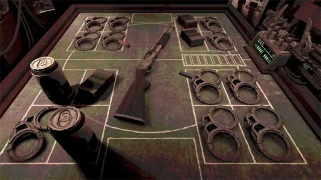 Khẩu súng lục ổ quay truyền thống bằng một khẩu shotgun