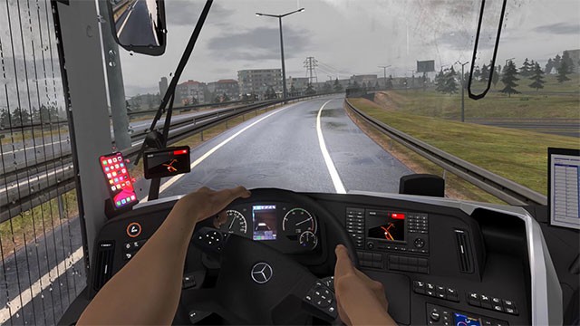 Chơi game Bus Simulator Ultimate ở góc nhìn thứ nhất trực quan