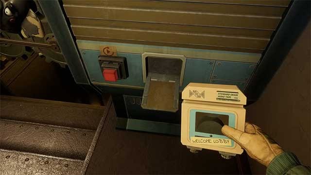 Nhập mã để lấy Training Cassette từ hộp khẩn cấp