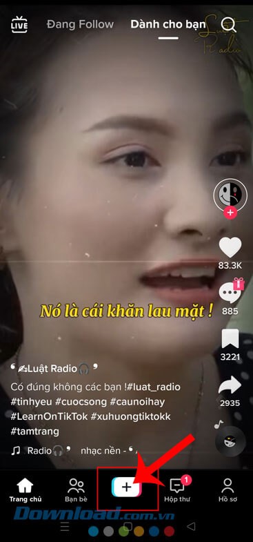 Hướng dẫn tạo video chuyển ảnh trên TikTok như Story Facebook