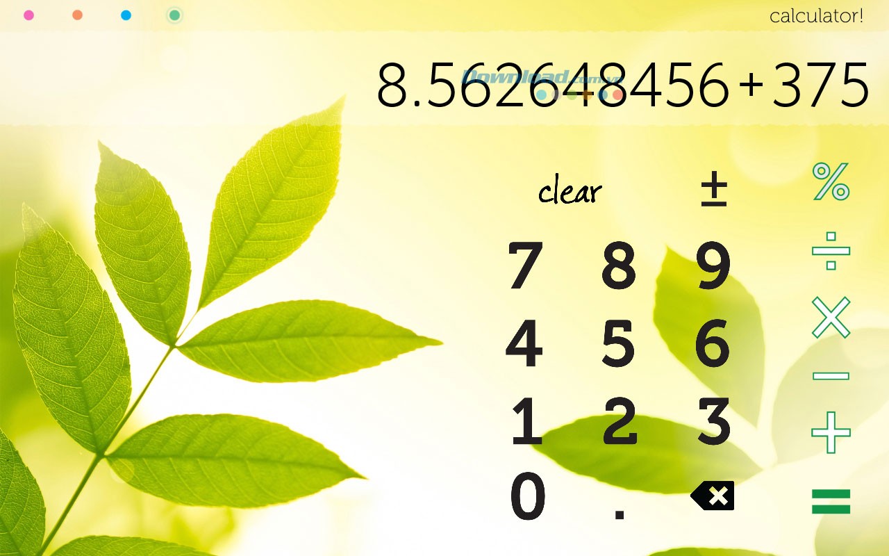 Calculator Free hỗ trợ 4 kiểu giao diện màu sắc đẹp mắt