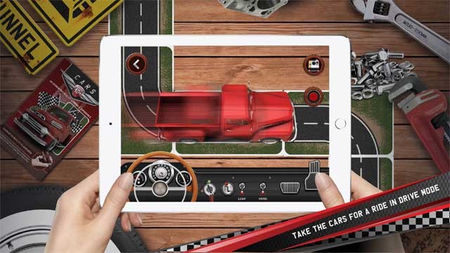 Bắt đầu một chuyến đi ảo trong chế độ Drive Mode của Cars 4D+