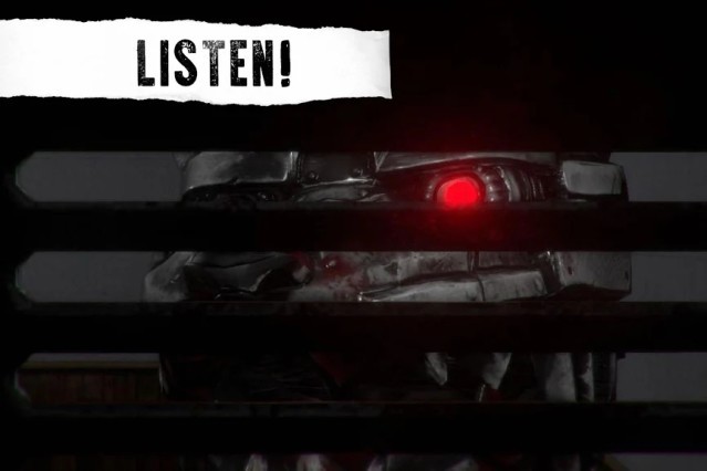 Luôn phải cẩn thận lắng nghe mọi tiếng động