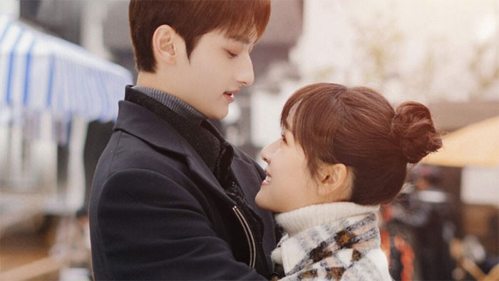 Poster phim Cậu nhóc đó chẳng đáng yêu