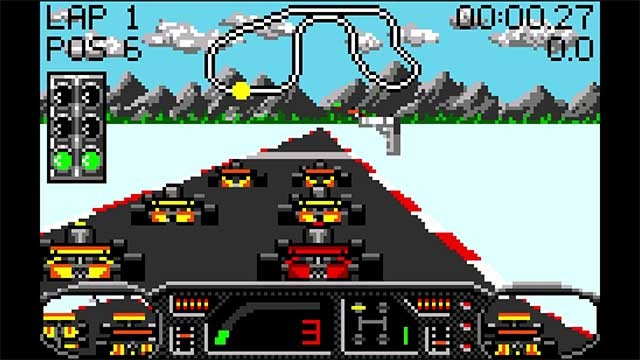 Đua trên 18 đường đua độc đáo trong chế độ Practice, Single Heat hoặc Tournament