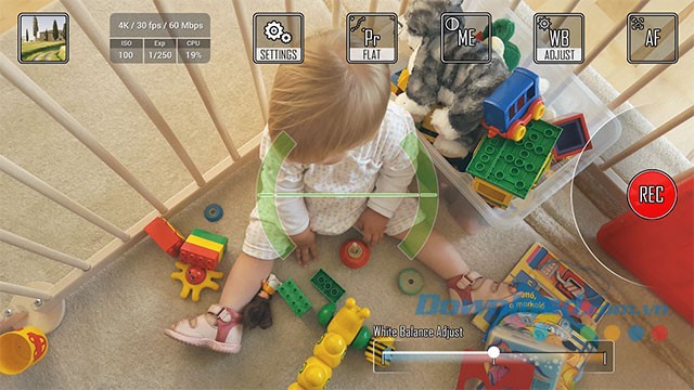 Điều chỉnh cân bằng trắng