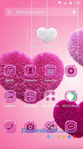 Màn hình chủ sau khi áp dụng Closer Hearts theme for APUS