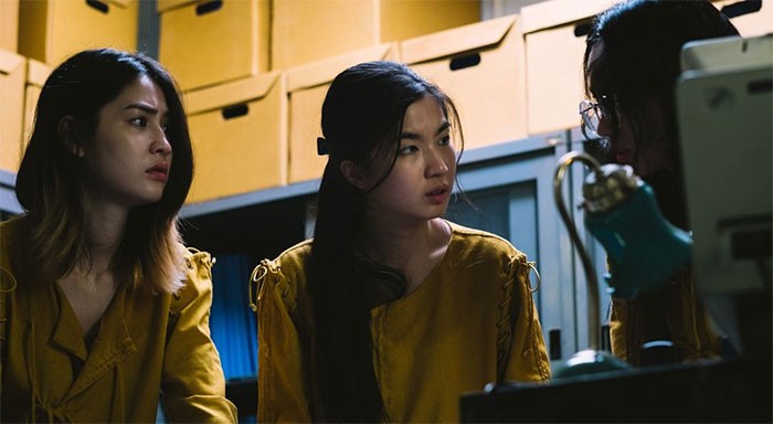 Poster phim Cô gái muôn mặt