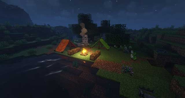 Bản Mod này sẽ thêm vào game rất nhiều item chủ đề cắm trại: lều, kẹo dẻo, túi ngủ,...