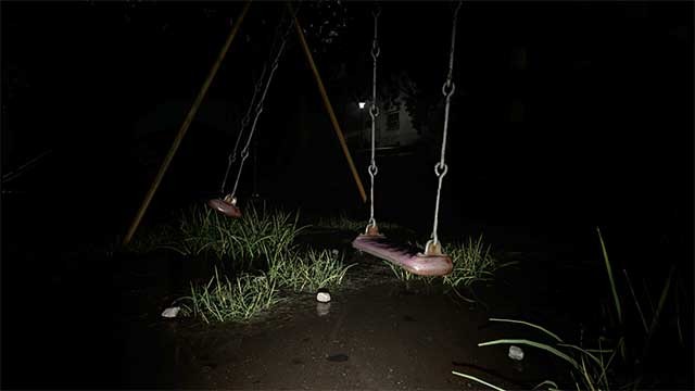 Game xoay quanh về một chiếc máy ảnh bị nguyền rủa có thể chụp được linh hồn