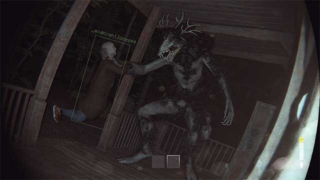 Mỗi bước chân và âm thanh đều có thể thu hút kẻ sát nhân