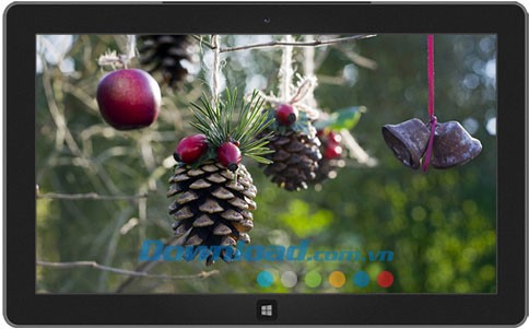 Decorating the Trees theme