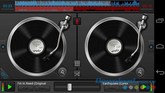 DJ Studio 5 cung cấp 2 Turnable
