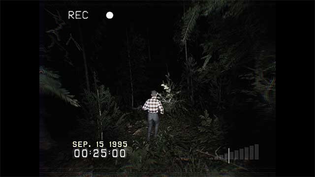 Thu thập vật phẩm cần thiết để báo hiệu cho lực lượng cứu hộ