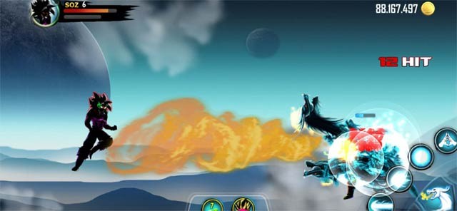 Thi triển các chiêu thức võ thuật mạnh mẽ