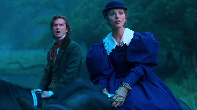 Bộ phim xoay quanh câu chuyện của chuyên gia tình yêu tự phong Cazotte và cô phù dâu Ehrengard