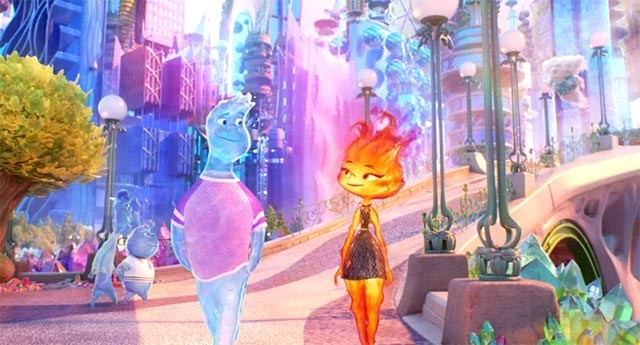 Đắm chìm trong câu chuyện tình yêu của Nước và Lửa cùng thông điệp về nạn phân biệt chủng tộc toàn cầu