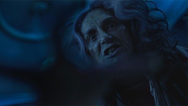 Cùng Nala khám phá bí mật kinh hoàng về bà ngoại và ngôi nhà mà họ đang sống