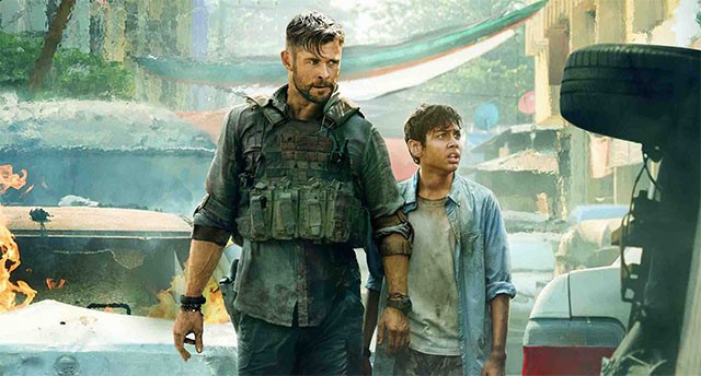 Những hình ảnh trong phim Extraction (2020)