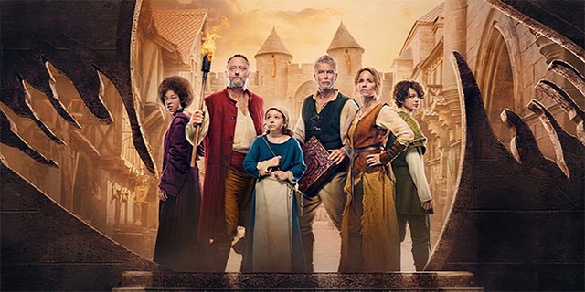 Poster phim hài Pháp Ma sói - Family Pack phát sóng trên Netflix từ 23/10/2024