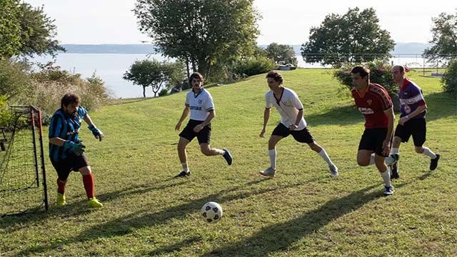 Một cảnh trong phim Fantasy Football Ruined Our Lives