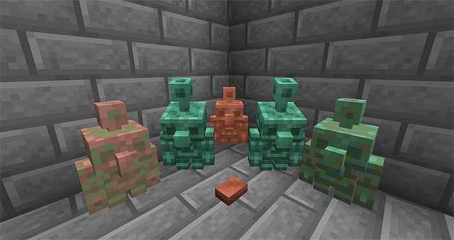 Các Copper Golem có thể bị oxy hóa theo thời gian