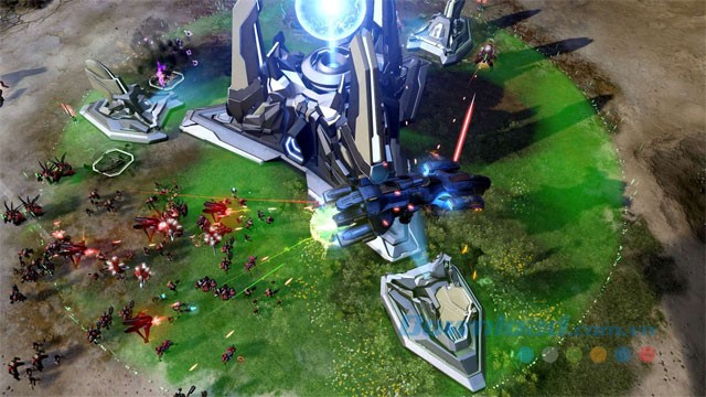 Huấn luyện quân và xây căn cứ