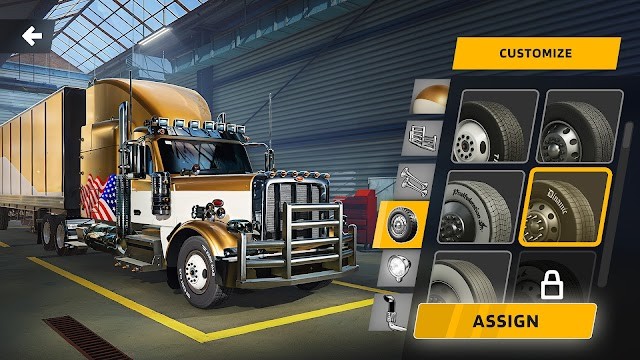 Hệ thống tùy chỉnh rất sâu bao gồm thay đổi sơn xe, dán decal, đèn, trailer...