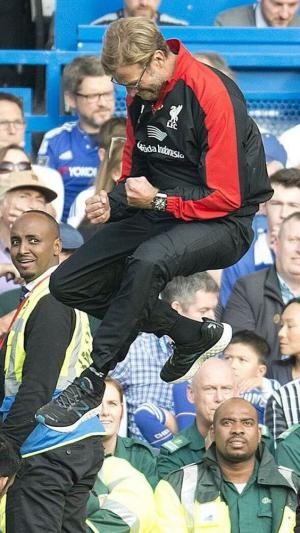 Hinh nen Liverpool cho di dong 100