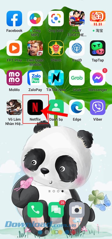 Mở ứng dụng Netflix trên điện thoại của mình lên