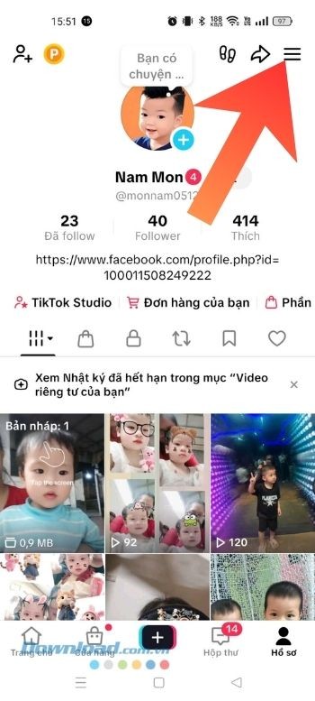 Chạm vào biểu tượng ba dấu gạch ngang