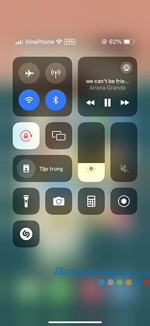 cach quay video co nhac tren iphone 2*466042