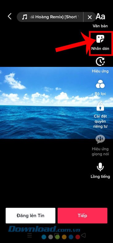 Nhấn vào mục Nhãn dán
