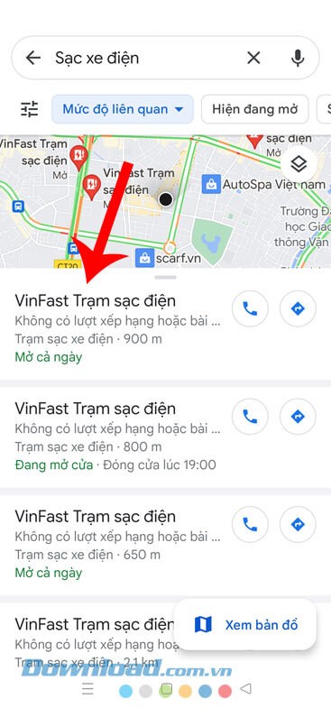 Nhấn vào một trạm sạc xe điện bất kỳ