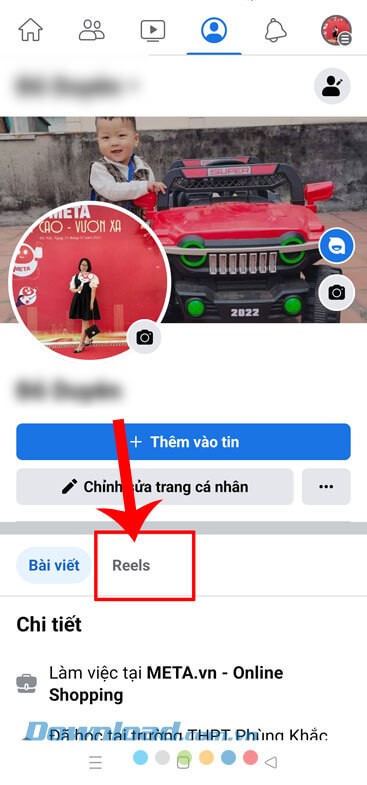 Chạm vào mục Reels