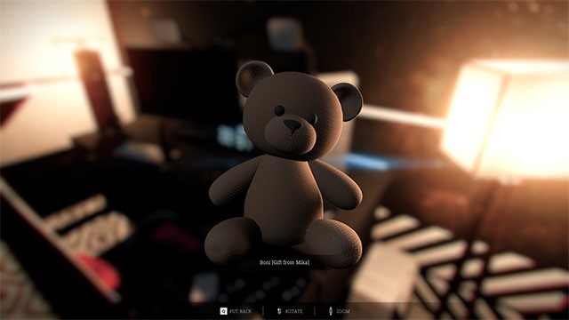 Sức khỏe suy giảm, cảm giác bị theo dõi và bất an bủa vây quanh cuộc sống của Dara