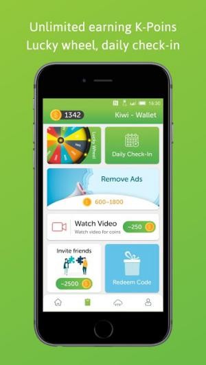 Kiếm point bằng các quay bánh xe may mắn hoặc check in mỗi ngày