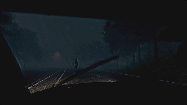 Tương tác với thế giới xung quanh, tránh va chạm và thoát khỏi đường cao tốc càng sớm càng tốt