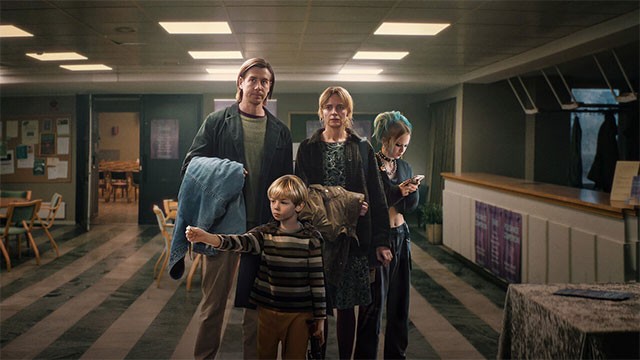 Let Go - Buông bỏ là phim tâm lý gia đình của điện ảnh Thụy Điển trên Netflix tháng 11