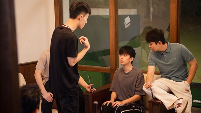 Cùng Shen Hao khởi nghiệp và tìm kiếm tình yêu trong Lights and Shadow