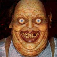 Lunch Lady 1.10.2a: Game kinh dị thoát khỏi bà cô căn tin